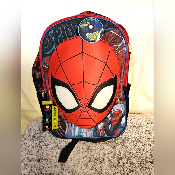 2/$20 Marvel Spiderman 17" Backpack - Picture 1 of 7